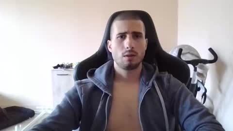 Snapshot of pirshi chatting on March 2026 12:39:02 PM Gifted One online show from March 2026 12:39:02 PM