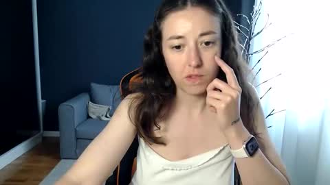 piscesgirl06 online show from June 2026 07:03:01 AM