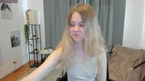 Olga online show from September 2025 06:03:01 AM