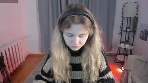 Olga online show from November 2025 05:09:01 AM