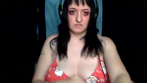 Trash Kitten online show from February 2025 11:55:01 AM