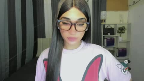 Snapshot of pixiedoll_ chatting on June 2026 07:49:02 PM pixiedoll_ online show from June 2026 07:49:02 PM
