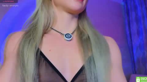 Snapshot of pixieprick chatting on March 2026 11:27:01 AM Emmy and Edward online show from March 2026 11:27:01 AM