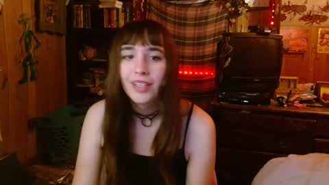 Izzy online show from January 2025 05:21:02 AM