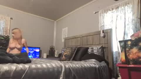 pizzedwife online show from July 2026 01:47:01 PM