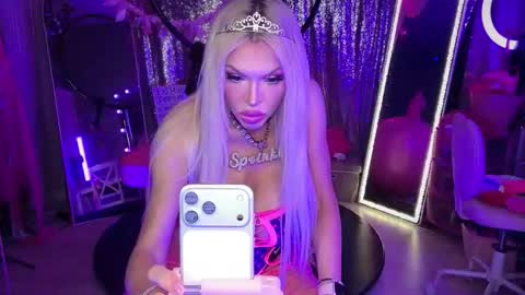 Snapshot of plasticfuckdoll chatting on May 2026 03:15:01 AM Dumb bimbo fuck doll online show from May 2026 03:15:01 AM