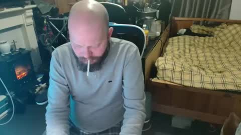 playboy_horny online show from April 2026 11:05:02 PM