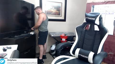 Snapshot of player2pawns chatting on December 2024 04:08:02 AM Player online show from December 2024 04:08:02 AM