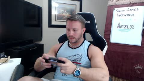 Snapshot of player2pawns chatting on January 2025 08:04:01 AM Player online show from January 2025 08:04:01 AM