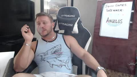 Snapshot of player2pawns chatting on January 2025 11:07:01 AM Player online show from January 2025 11:07:01 AM