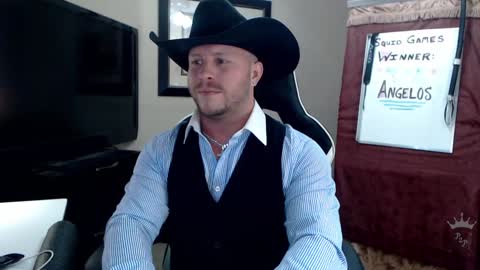 Snapshot of player2pawns chatting on January 2025 04:05:01 AM Player online show from January 2025 04:05:01 AM