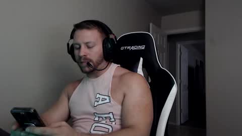 Snapshot of player2pawns chatting on October 2025 12:33:01 PM Player online show from October 2025 12:33:01 PM