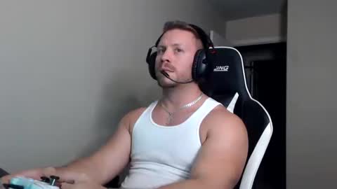 Snapshot of player2pawns chatting on October 2025 12:01:02 AM Player online show from October 2025 12:01:02 AM