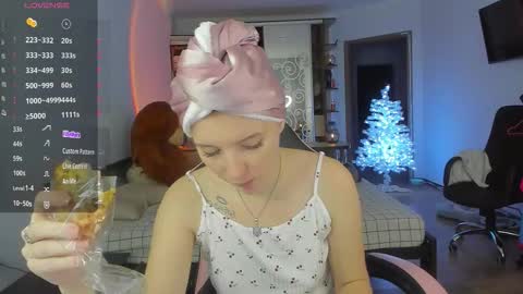 Masha online show from December 2025 01:05:02 PM
