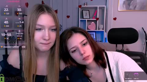 Sophie online show from March 2025 04:54:02 PM