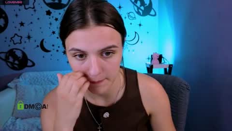 Sophie online show from June 2026 07:23:01 PM