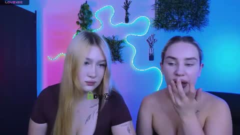 Sophie online show from July 2026 07:29:02 PM