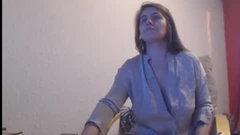 PlayfulSamira online show from April 2026 05:04:02 PM
