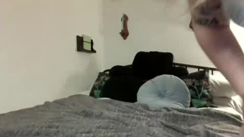 playfulxxcutie online show from June 2026 10:00:02 PM