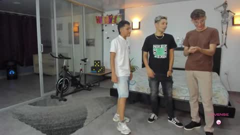   online show from October 2025 11:13:02 PM