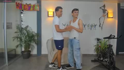   online show from October 2025 11:16:01 PM