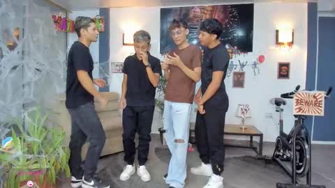   online show from October 2025 11:07:01 PM