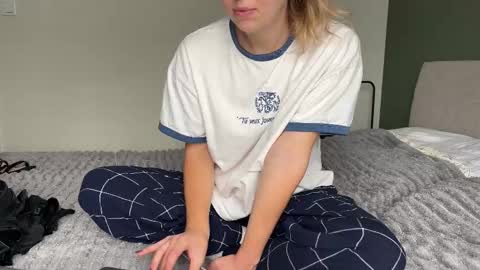 call me Sara  my ONLYFANS  online show from October 2025 11:46:02 AM