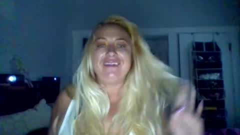playwithmeplz11 online show from June 2026 07:00:01 AM