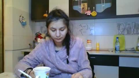 pleas3s_sweet online show from February 2025 03:45:02 AM