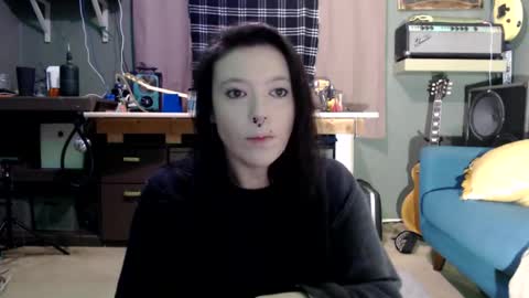 pleasantdinosaurus7537 online show from November 2025 05:43:01 AM