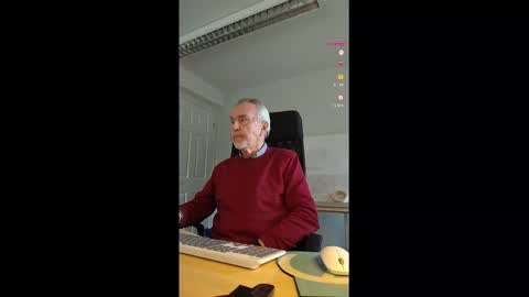 Snapshot of pleasedominateme chatting on February 2025 03:59:01 PM Pleasedominateme online show from February 2025 03:59:01 PM