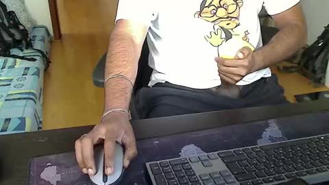 Snapshot of pleasure5845 chatting on October 2025 12:33:01 PM Sam online show from October 2025 12:33:01 PM