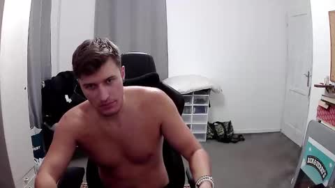 plkrisztian online show from September 2025 08:31:02 PM