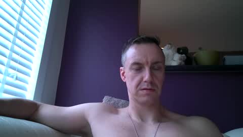 Snapshot of ploki2000 chatting on January 2025 01:55:02 PM Kevin online show from January 2025 01:55:02 PM