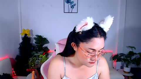 Snapshot of ploysaithailand chatting on June 2026 07:23:01 AM Ploysai online show from June 2026 07:23:01 AM
