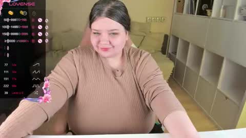 Snapshot of plum_pie__ chatting on January 2026 07:25:02 AM Alice online show from January 2026 07:25:02 AM