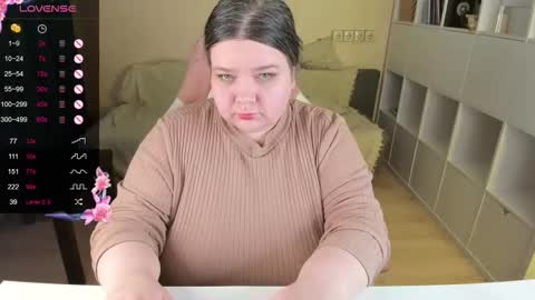 Snapshot of plum_pie__ chatting on January 2026 04:22:02 PM Alice online show from January 2026 04:22:02 PM