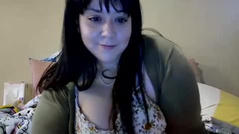 Plump Bunny  online show from May 2026 12:08:01 AM