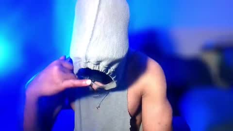 Snapshot of plush73 chatting on September 2025 02:11:02 AM StraightPlush online show from September 2025 02:11:02 AM