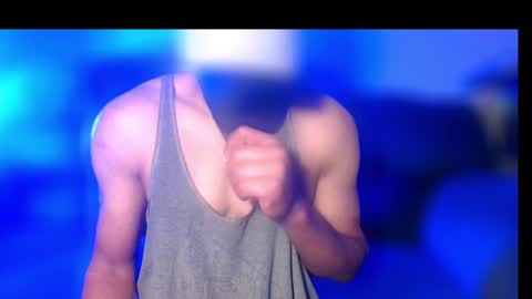 Snapshot of plush73 chatting on September 2025 01:33:01 AM StraightPlush online show from September 2025 01:33:01 AM