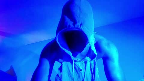 StraightPlush online show from May 2026 11:43:01 PM