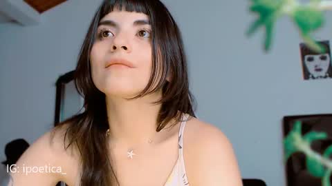 Snapshot of poeeticaa_ chatting on December 2024 02:41:01 AM IG ipoetica online show from December 2024 02:41:01 AM