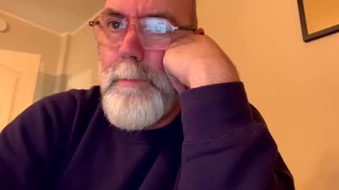 poeticdaddy online show from September 2025 10:19:01 AM