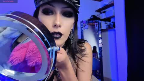 Dafne online show from May 2026 12:05:01 AM