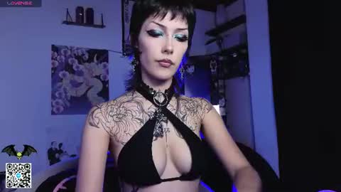 Dafne online show from July 2026 10:01:02 PM