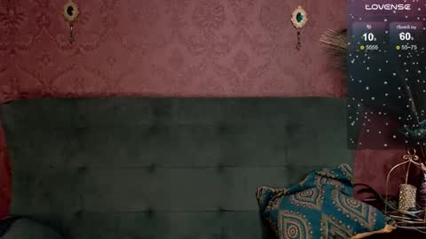 Snapshot of poison_eva_ chatting on December 2025 02:19:01 AM Poison Eva online show from December 2025 02:19:01 AM