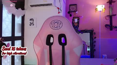 poison_liv online show from April 2026 01:53:02 PM