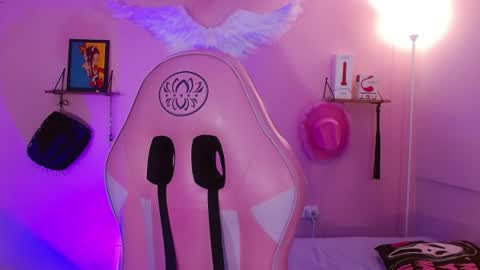 poison_liv online show from June 2026 01:21:02 PM