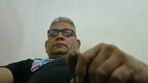 poli online show from November 2025 12:53:02 PM