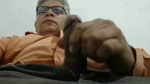 poli online show from January 2026 12:10:02 PM